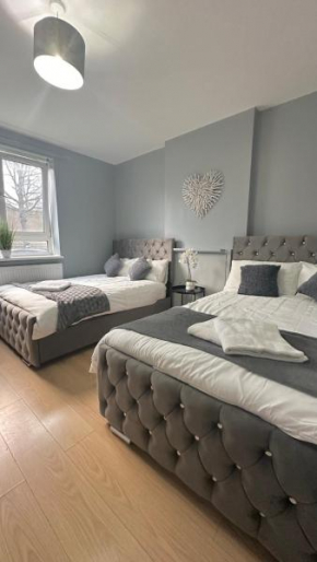 1 bedroom flat in Whitechapel, London